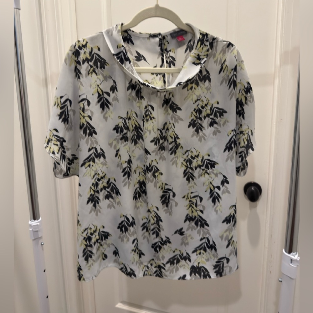 Vince Camuto Floral Print Women's Top